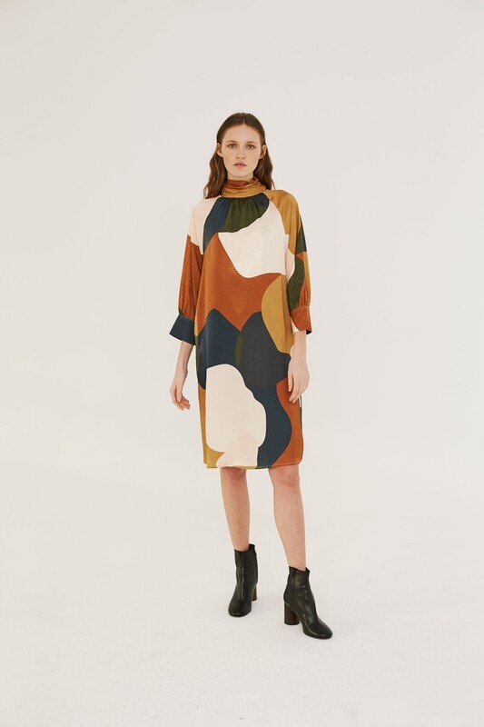 Mod Color Block Mock Neck Midi Dress Mod Color Block Mock Neck Midi Dress