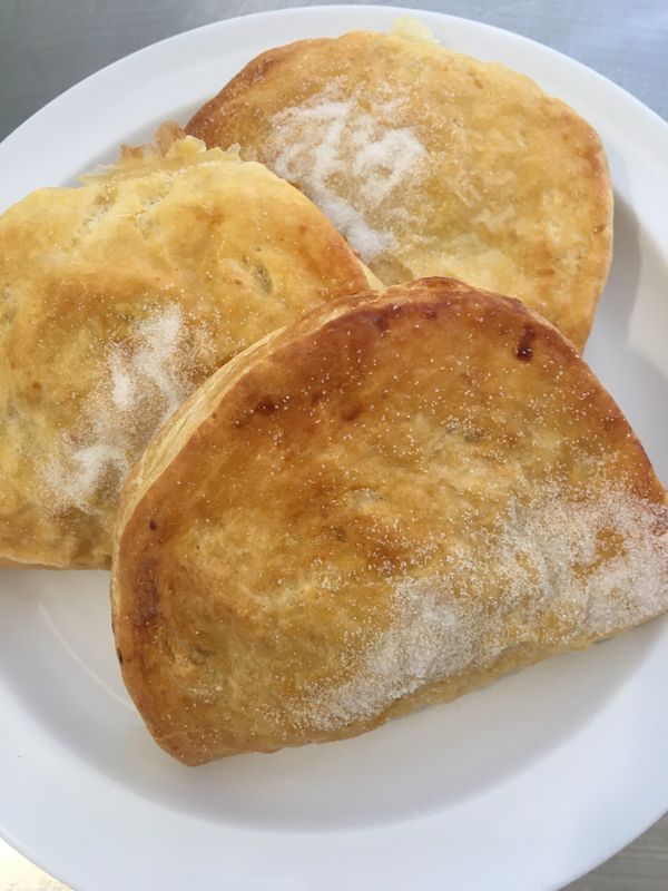Pumpkin Empanada (V)