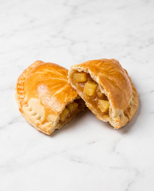 Pineapple Empanada (V)