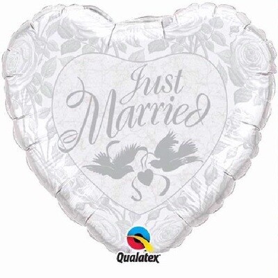 Just Married  18&quot; heart shaped foil