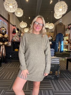 Cable Knit Loose Sweater Dress Green
