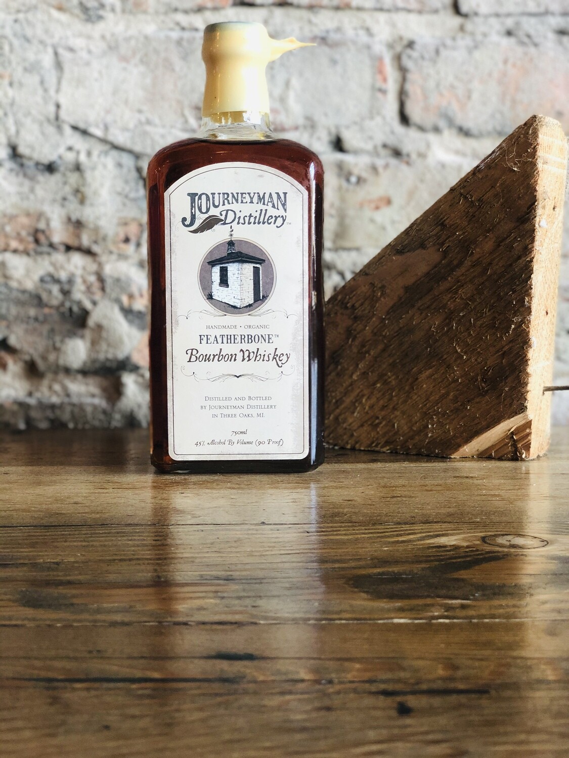 Journeyman Featherbone Whiskey-Bottle