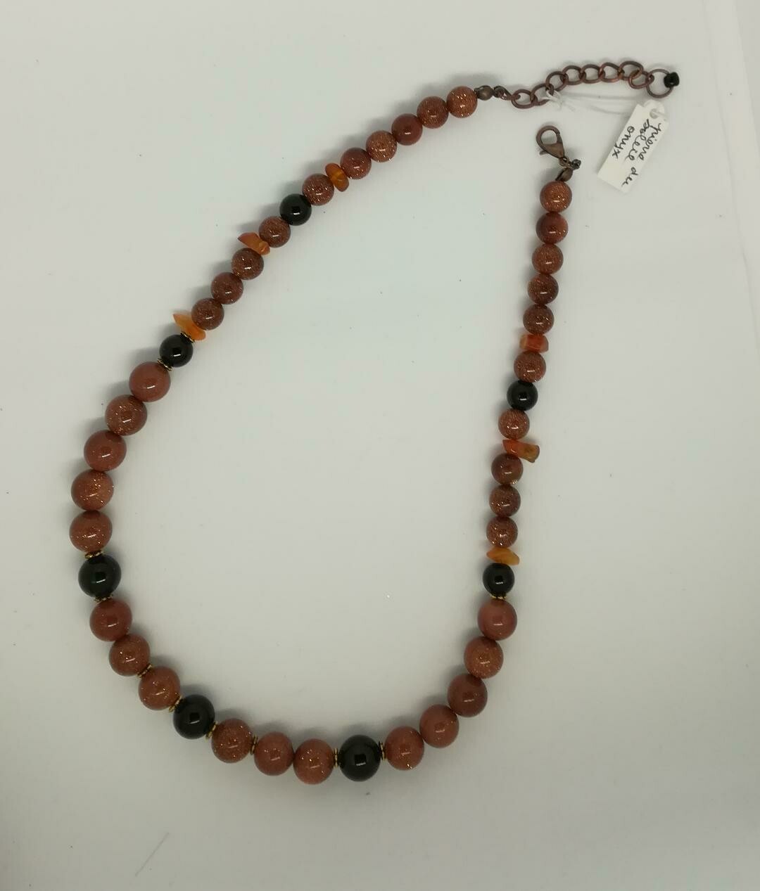 Collier en pierre du soleil