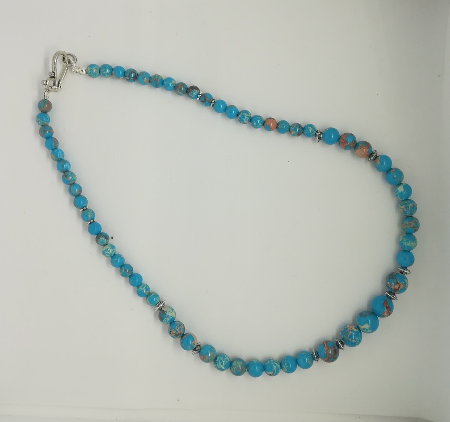 Collier Bleu en jaspe royale