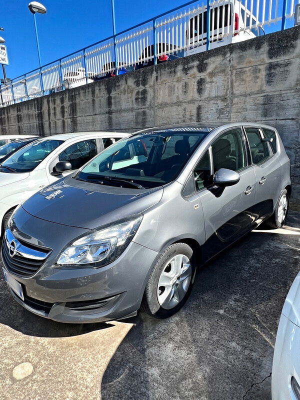 OPEL MERIVA 2016