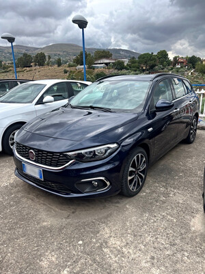 FIAT TIPO LOUNGE 2017