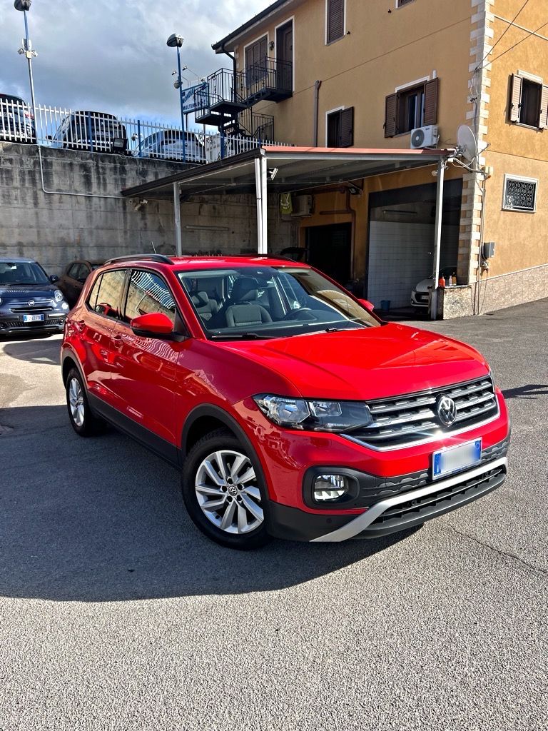 VOLKSWAGEN T-CROSS 2019