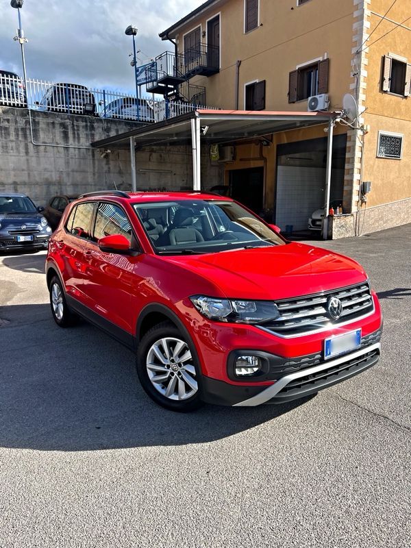 VOLKSWAGEN T-CROSS 2019