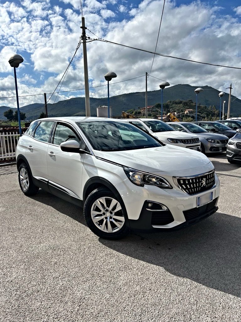 PEUGEOT 3008 2020