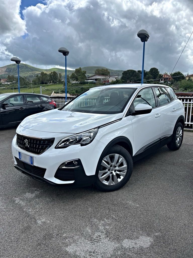 PEUGEOT 3008 2019