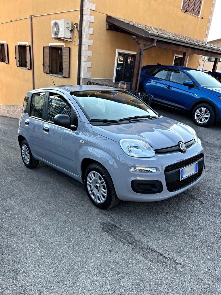 FIAT PANDA HYBRID 2022