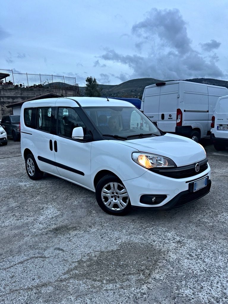 FIAT DOBLO 5 POSTI N1
