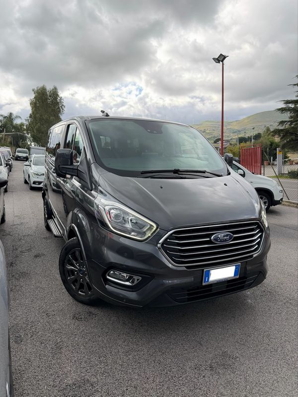 FORD TOURNEO CUSTOM 8 POSTI 2022