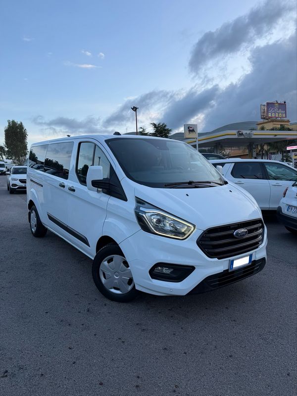 FORD TRANSIT CUSTOM 9 POSTI 2022