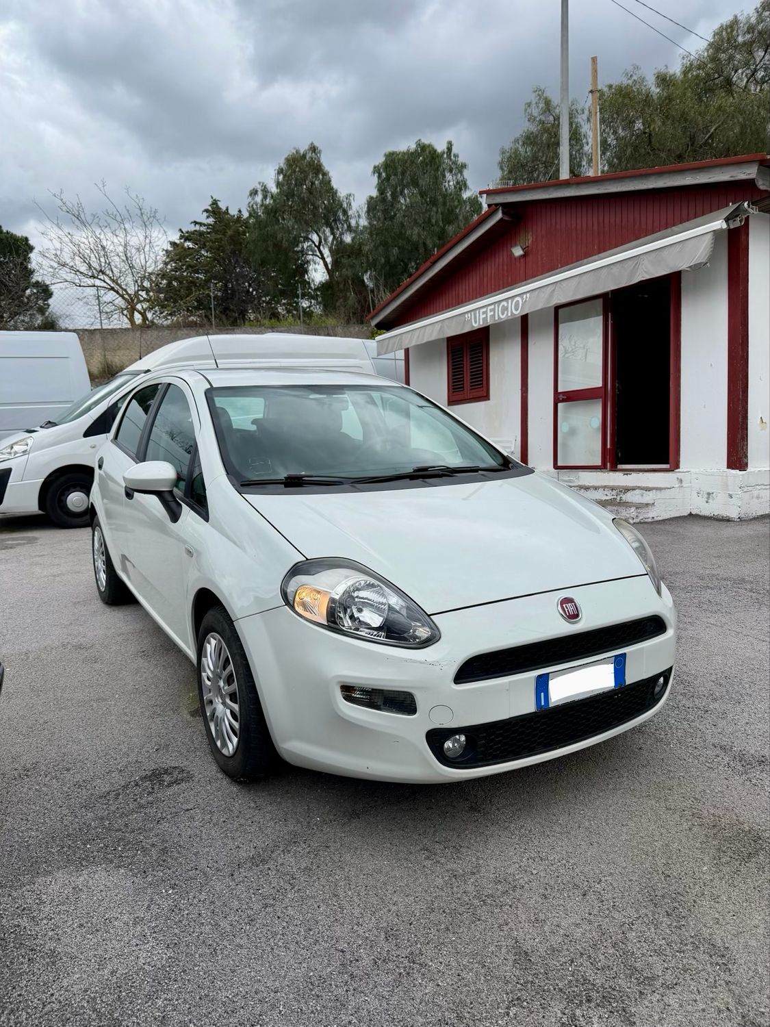 FIAT PUNTO STREET 2015