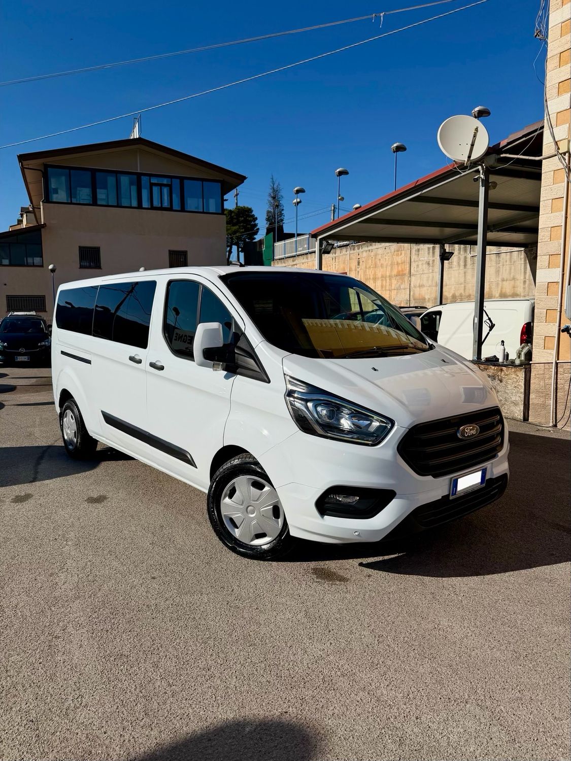 FORD TRANSIT 9 POSTI 2022