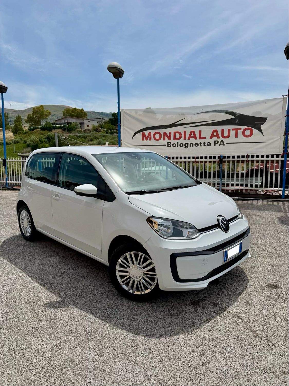 VOLKSWAGEN UP 2023 VOLKSWAGEN UP 2023
