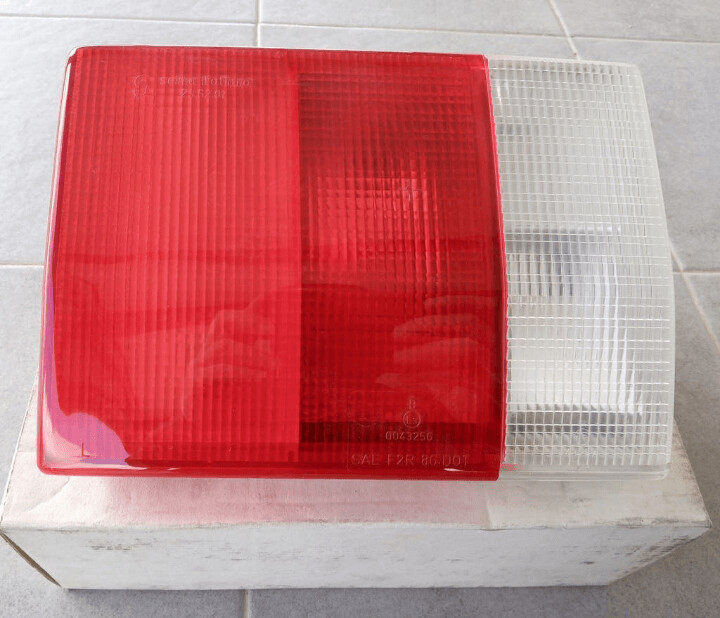 Piloto trasero izquierdo audi 80 (86-91)