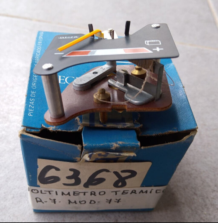 Reloj voltimetro renault 7