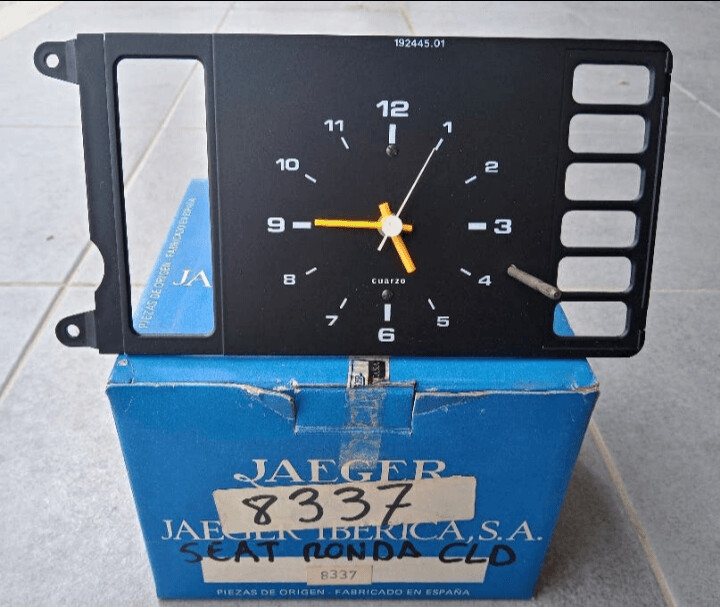 Reloj indicador hora seat ronda