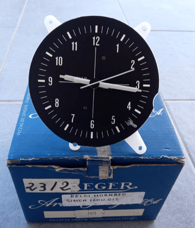 Reloj hora Simca 1200