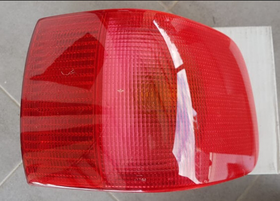 Piloto trasero derecho Audi 80 (91-95)