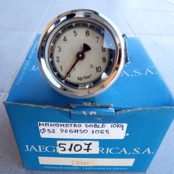 Reloj manómetro Pegaso 1065