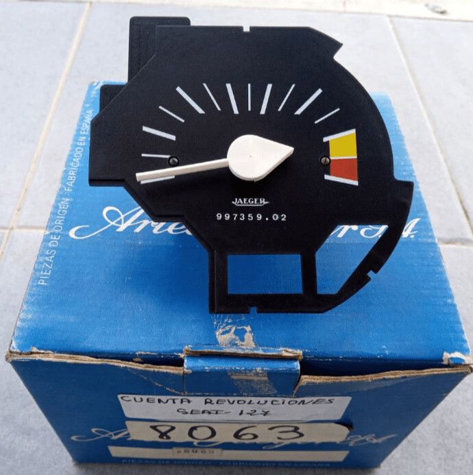 Reloj cuentarrevoluciones Seat 127