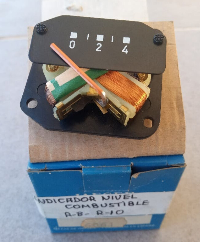 Reloj nivel gasolina renault 8, Renault 10