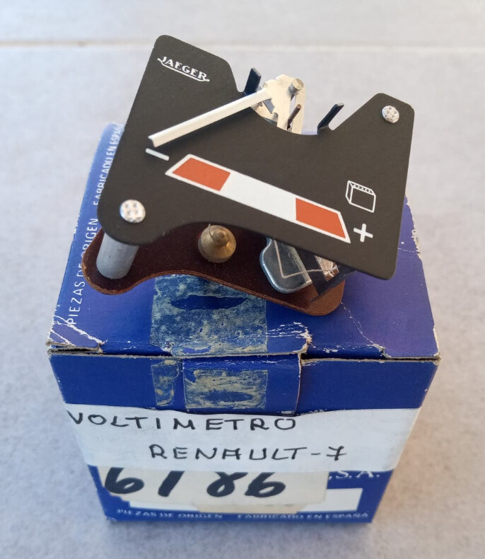 Reloj voltimetro Renault 7