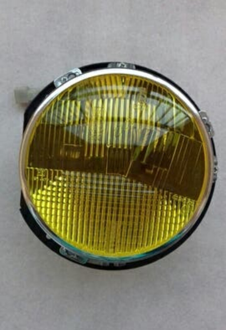 Faro o óptica amarillo Seat 124 sport
