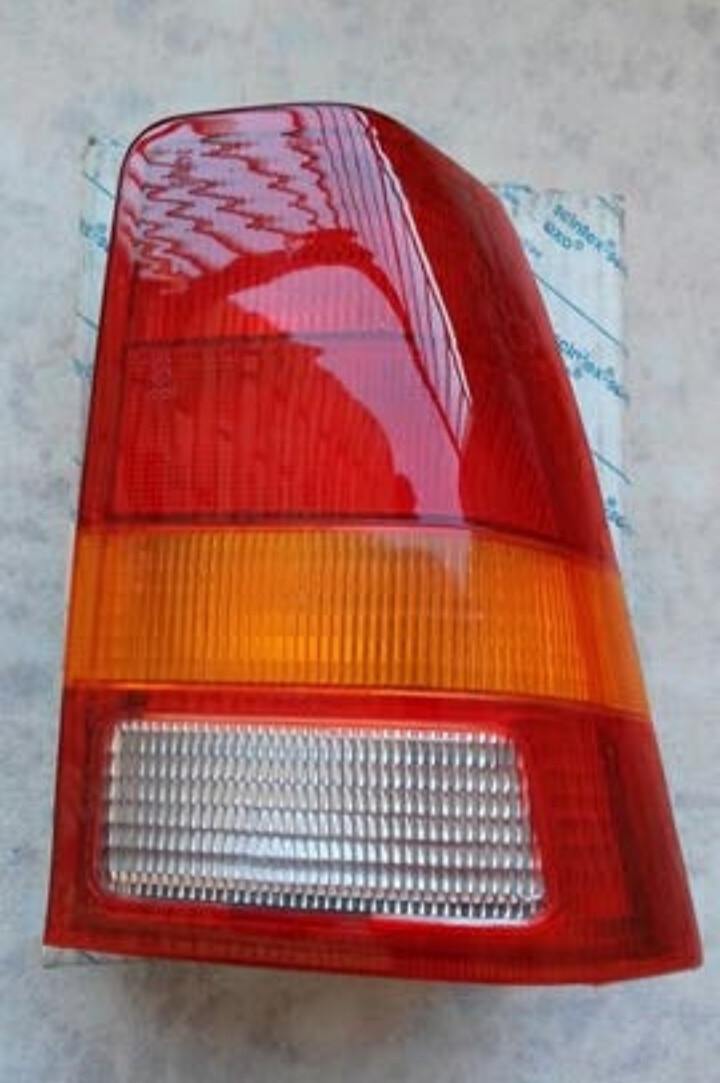 Piloto trasero derecho Opel kadett