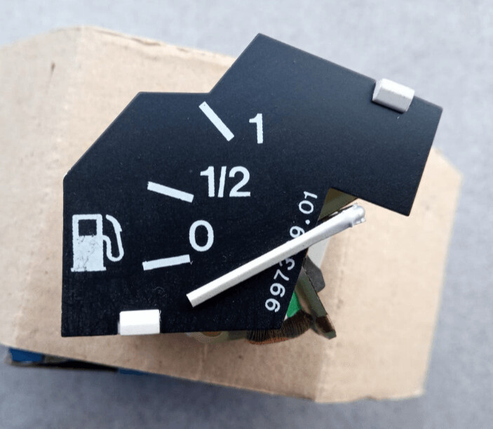 Reloj marcador gasolina Seat 127 lujo
