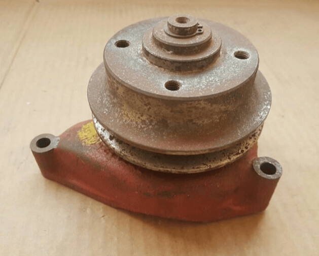 Bomba agua motores 418, Seat 1500, Seat 131, Seat 132, avia
