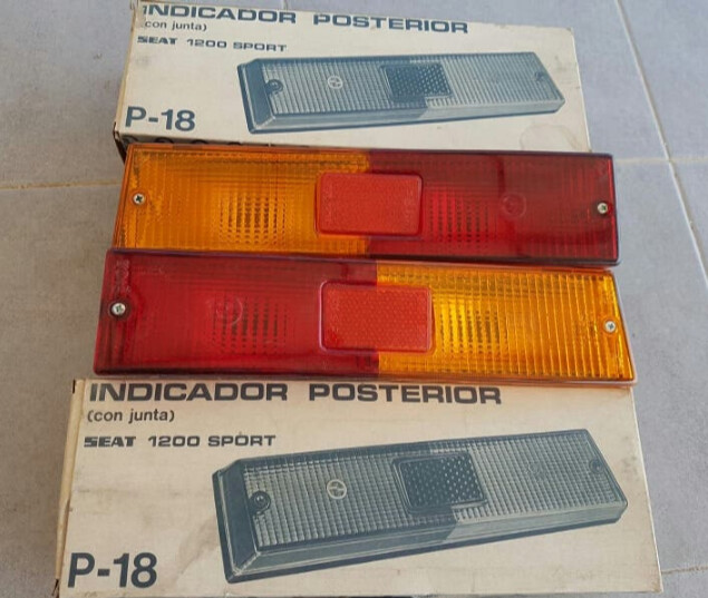 Pilotos traseros Seat 1200 sport