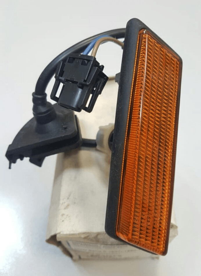 Piloto intermitente BMW serie 8 E31