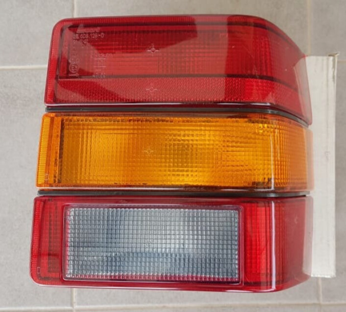 Piloto trasero derecho SEAT IBIZA 84->