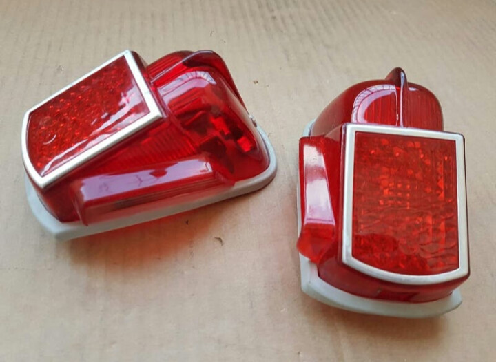 Piloto trasero iluminacion matricula Citroen 2cv