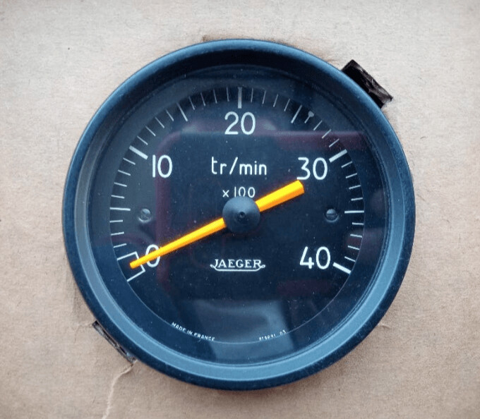Reloj marcador cuentarrevoluciones jaeger 4000 rpm 12 v