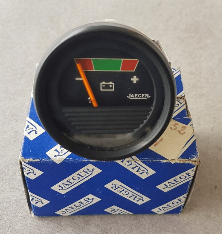 Reloj voltimetro 24v camión