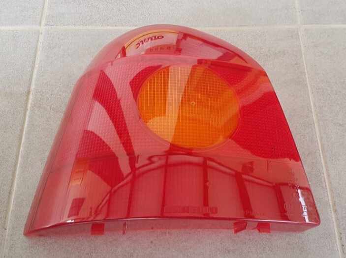 Tulipa piloto trasero izquierdo RENAULT TWINGO 93-98