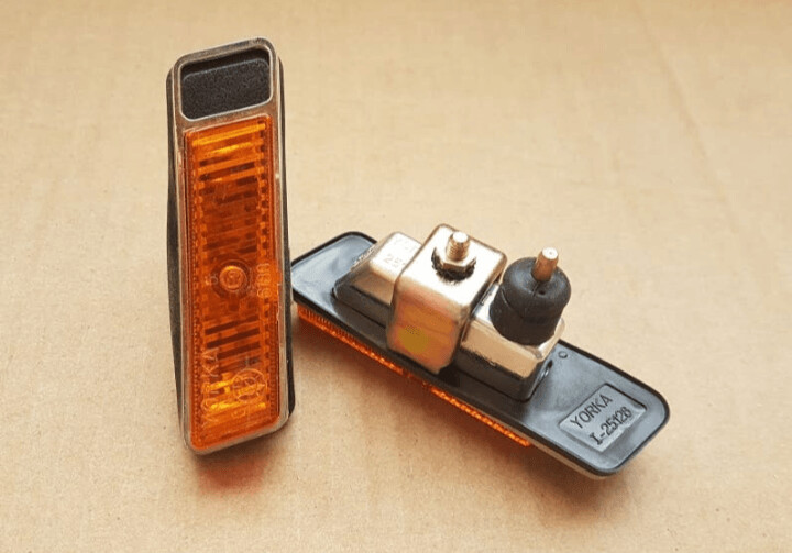 Intermitente izquierdo RENAULT 12