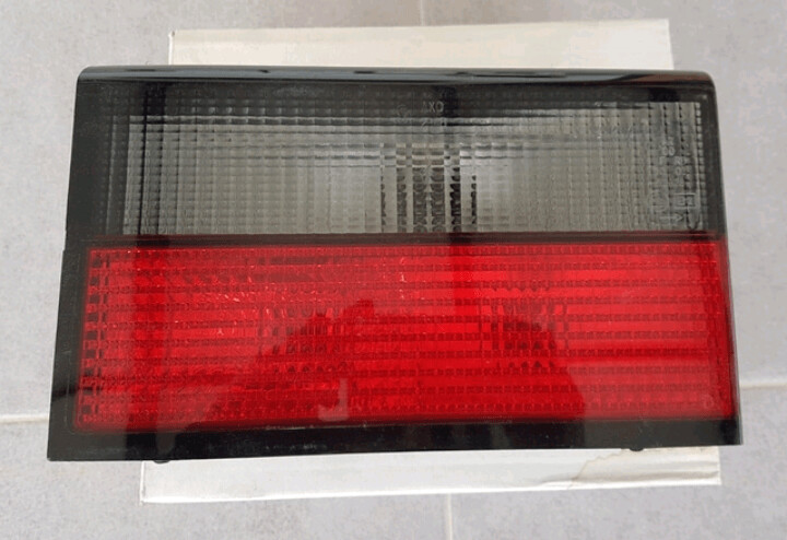 Piloto interior trasero derecho CITROEN XANTIA (93-97)