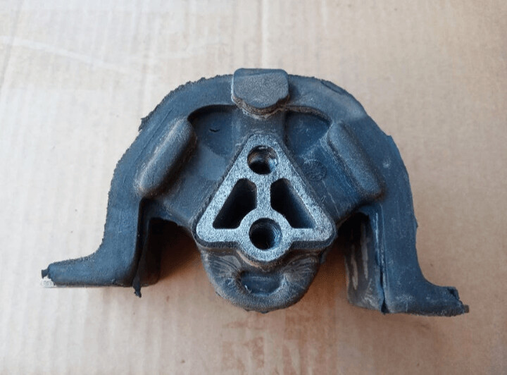 Soporte motor OPEL KADETT