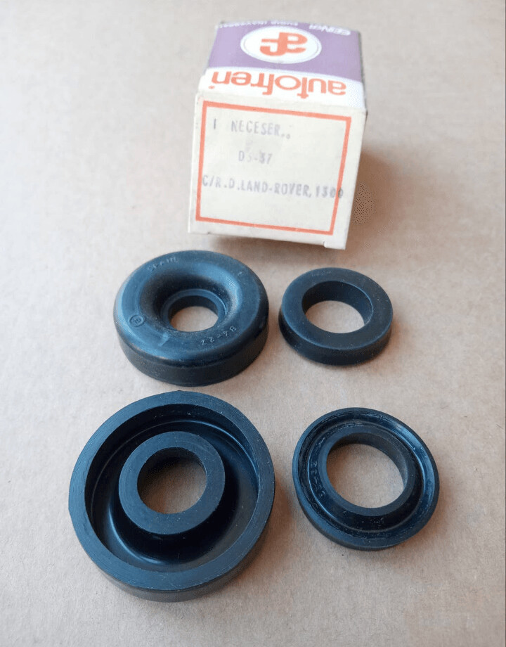 Gomas bombines rueda delantera LAND ROVER 1300