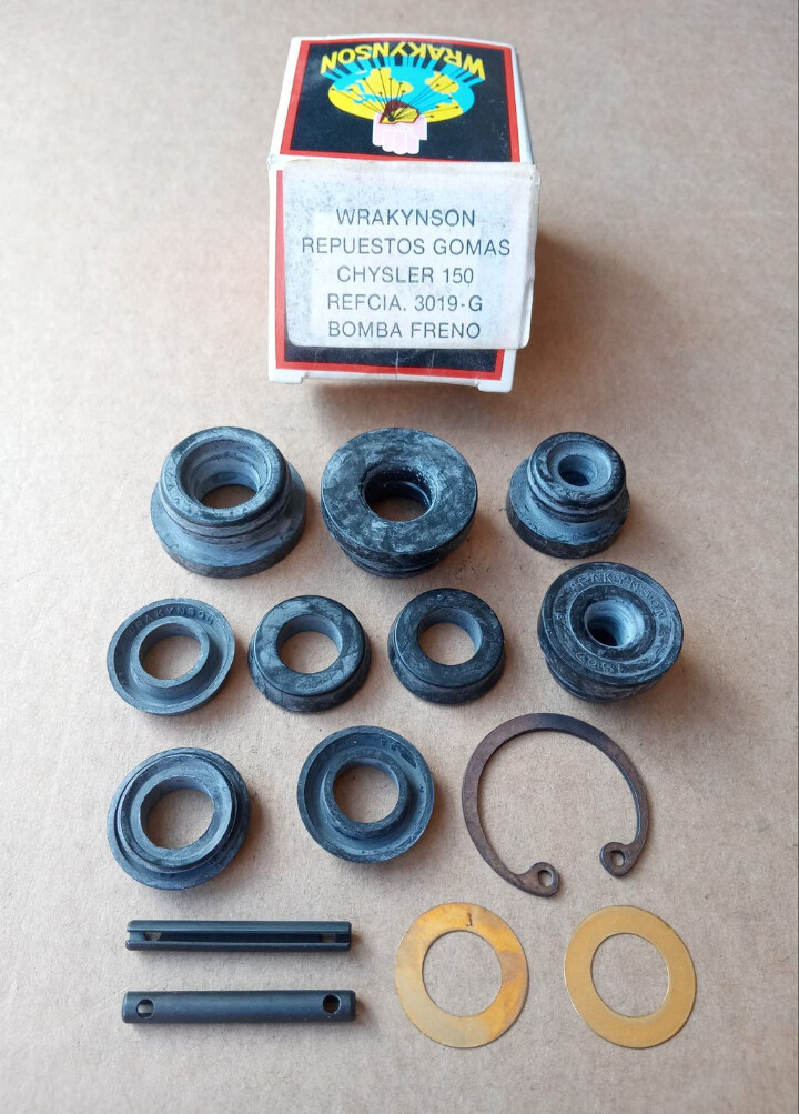 Gomas reparacion bomba freno CHRYSLER 150