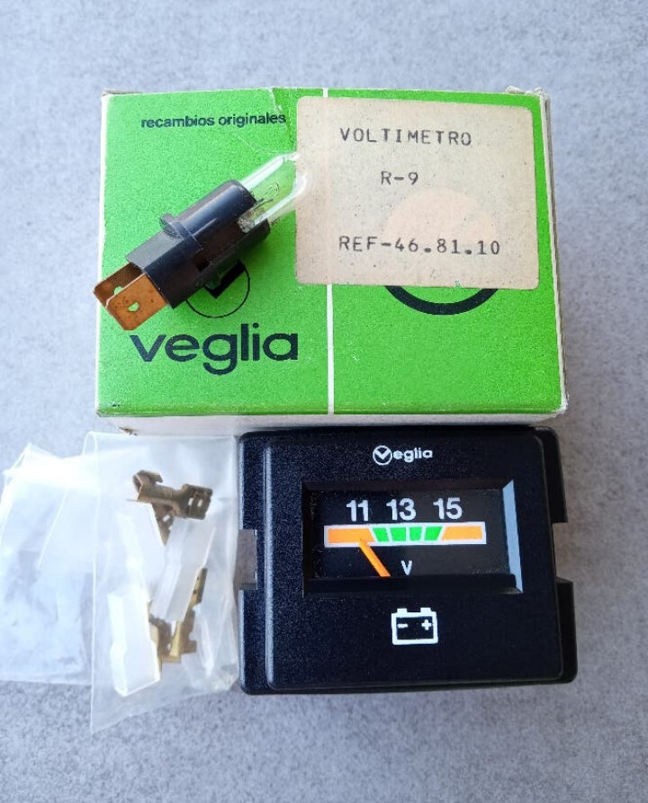 Reloj voltimetro veglia RENAULT 9