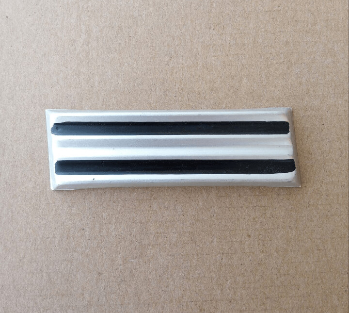 Moldura aleta delantera izquierda RENAULT 8 2SERIE