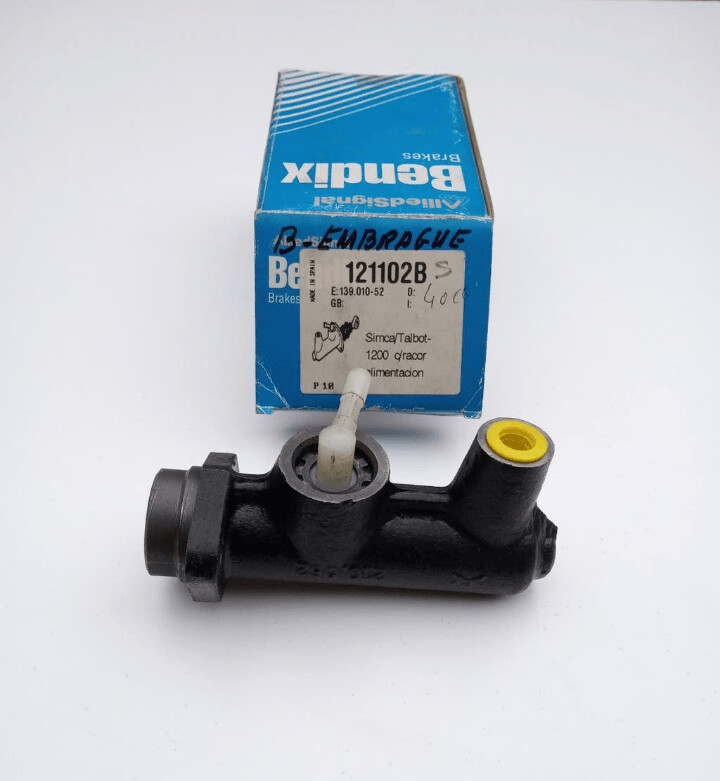 Bomba embrague SIMCA 1200 marca bendix