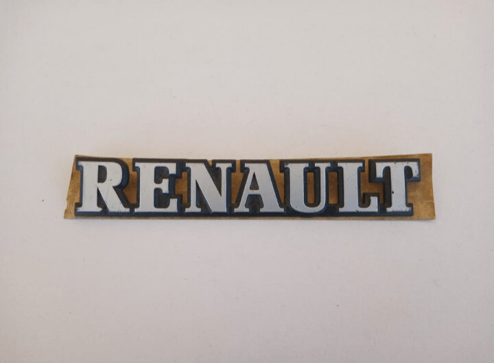 Insignia anagrama RENAULT 19X3.3